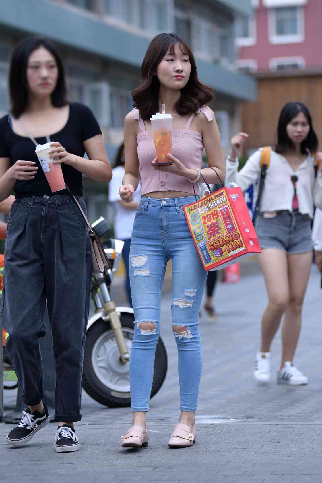 【免费】紧身牛仔裤女生【18P】04014插图1