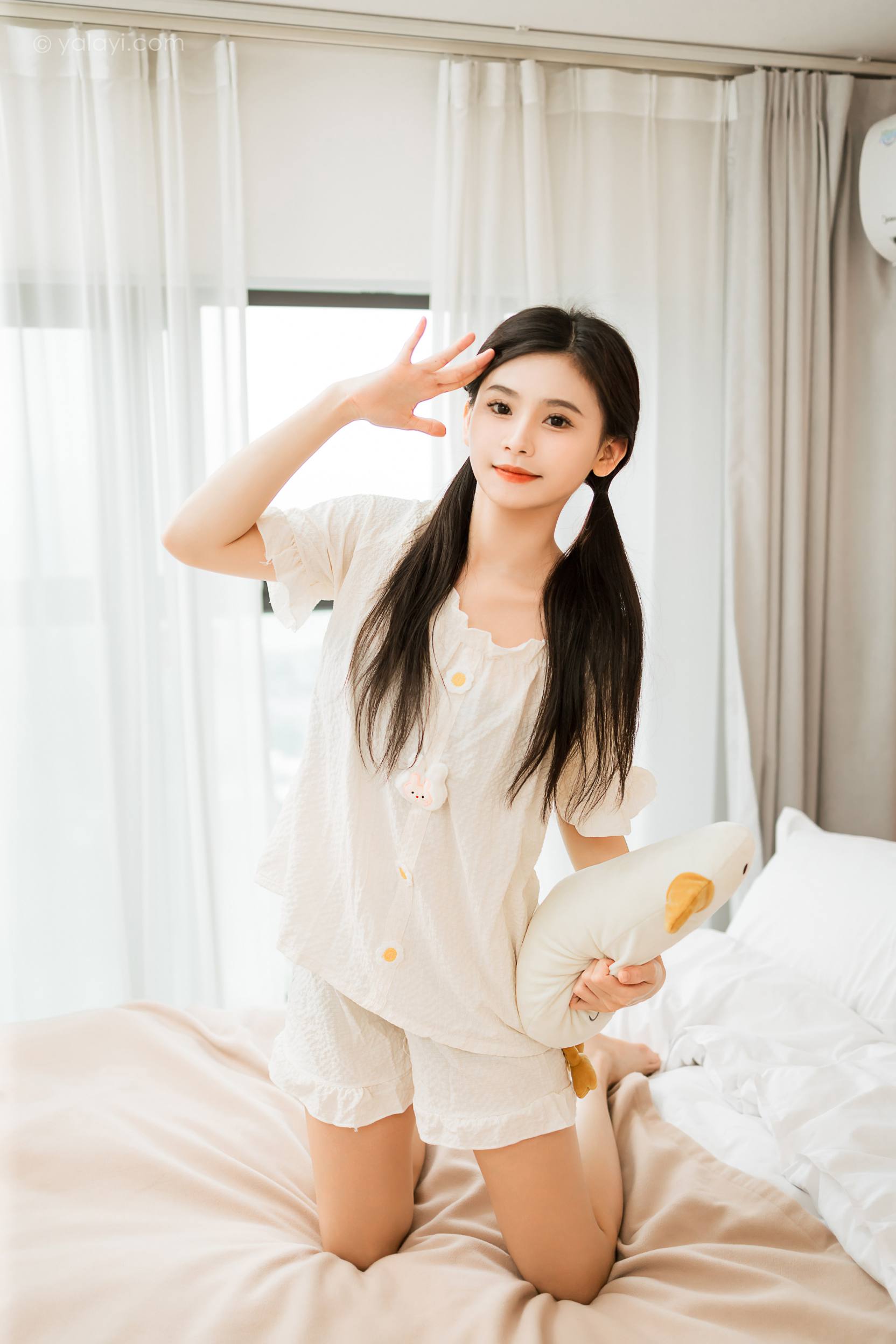 活泼可爱的双马尾女孩【45P】20018插图3