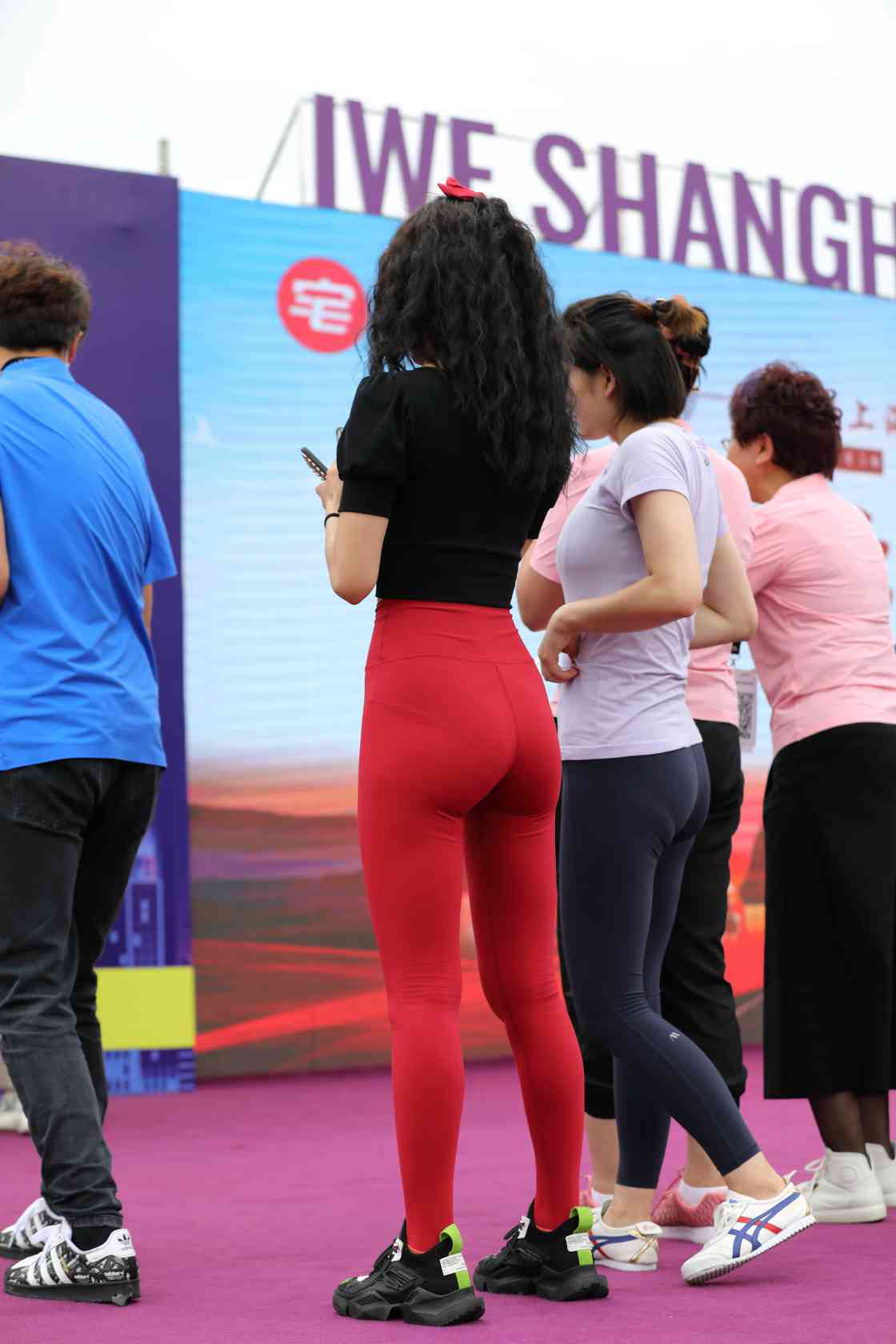 【免费】打扮的超有女孩感的女人【20P】04020插图3