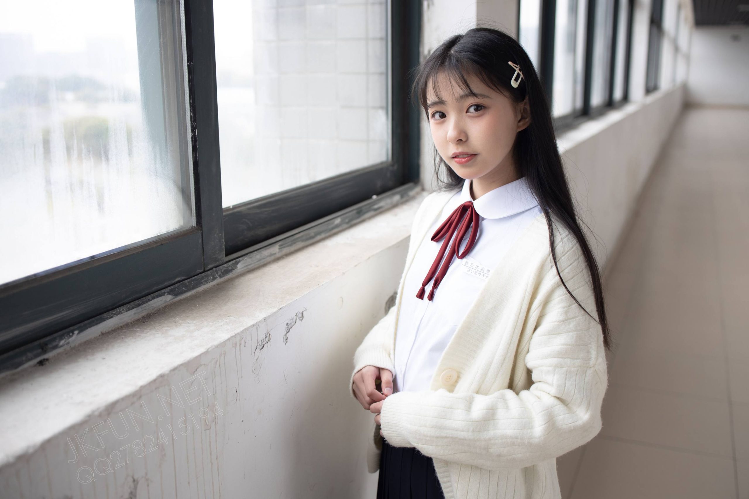 甜美可人的白丝姑娘【127P】20011插图1