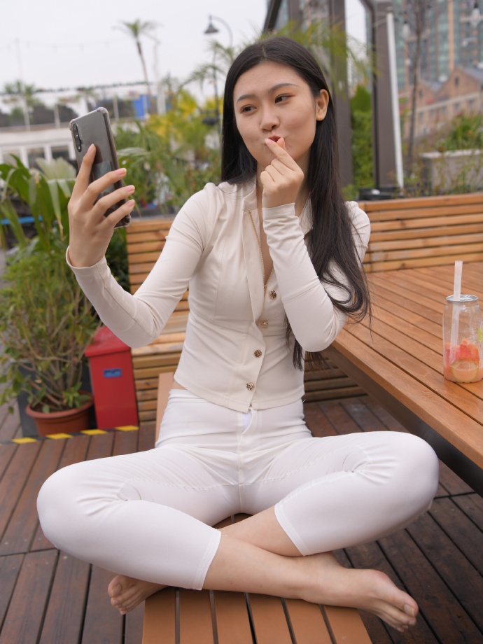 白色紧身裤女孩 J1418 732P2V-27.1GB插图1