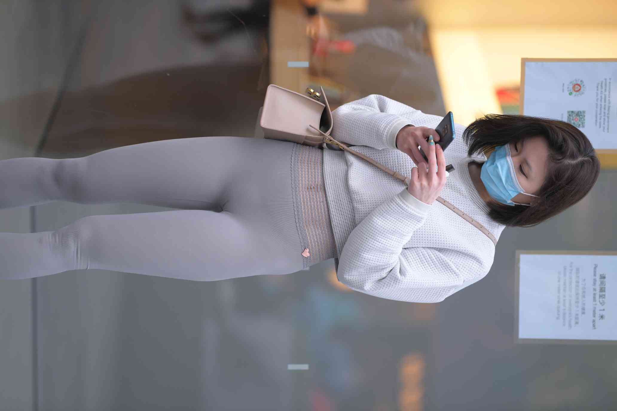 身材很好的短发瑜伽裤姑娘【157P】04015插图1