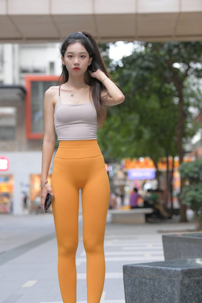 超级可爱的橘黄瑜伽裤女孩J3030 801P1V-28.0GB-雅酷图