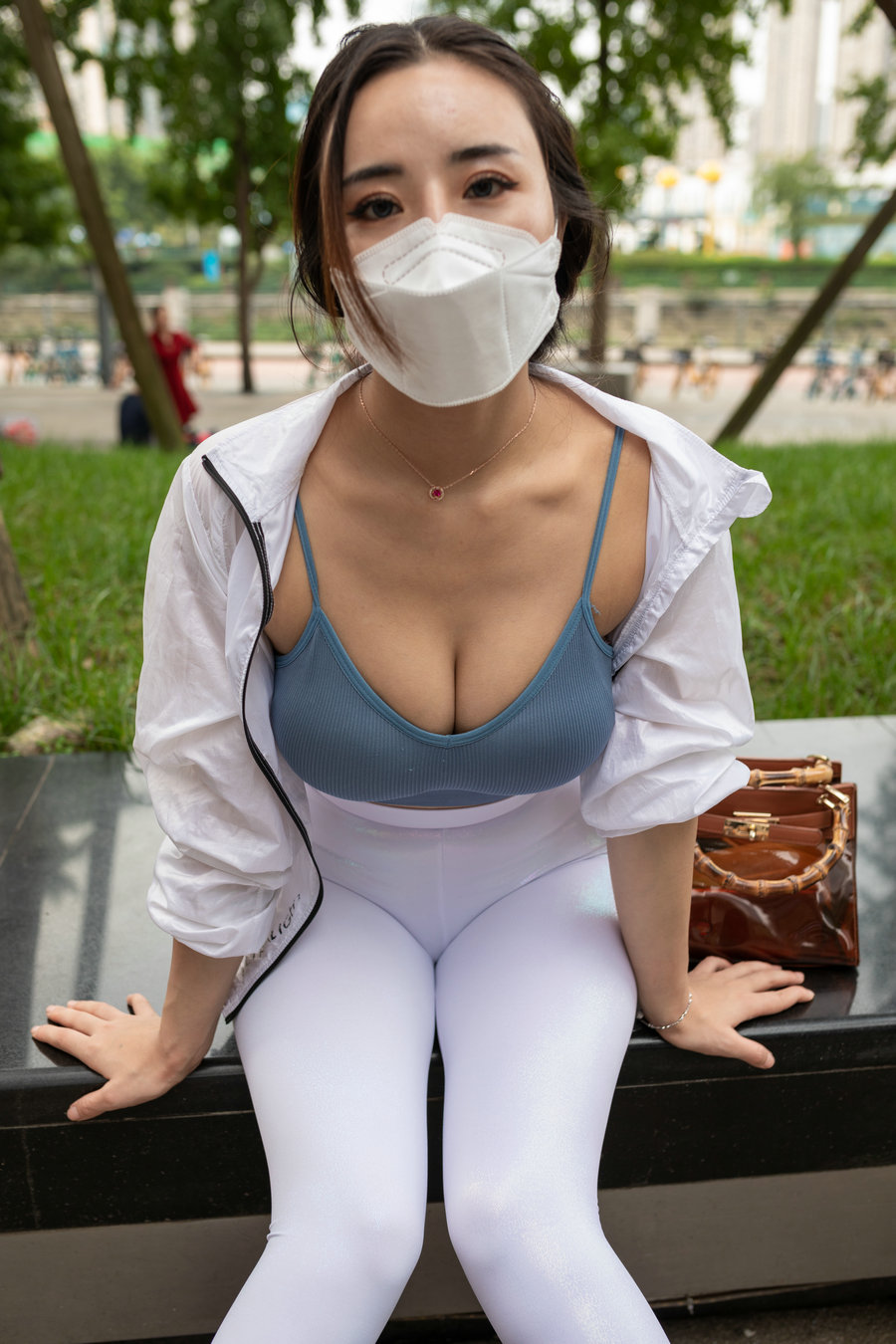 白色瑜伽裤女孩很漂亮 J1518 856P4V-30.0GB插图