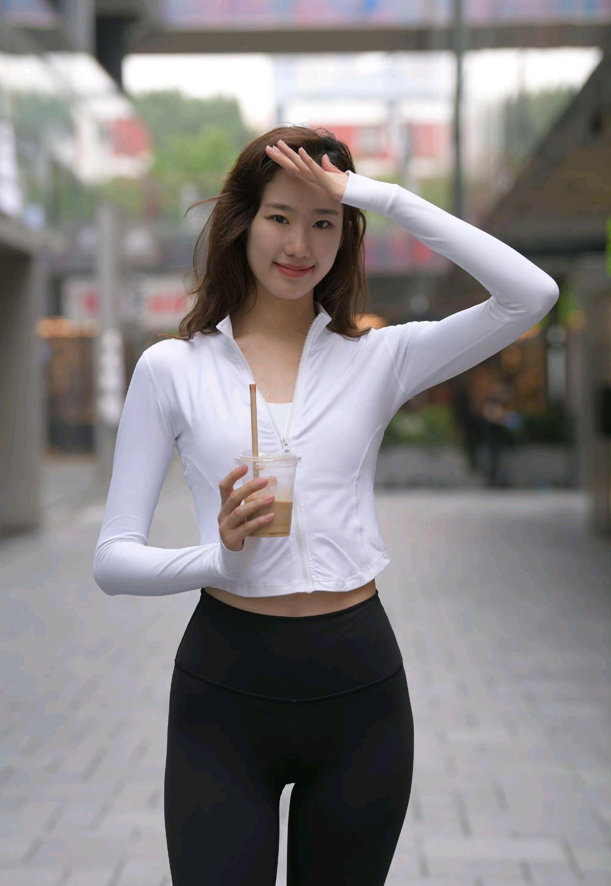 像刘亦菲的黑色瑜伽裤女孩J2237 340P1V-14.8GB插图3