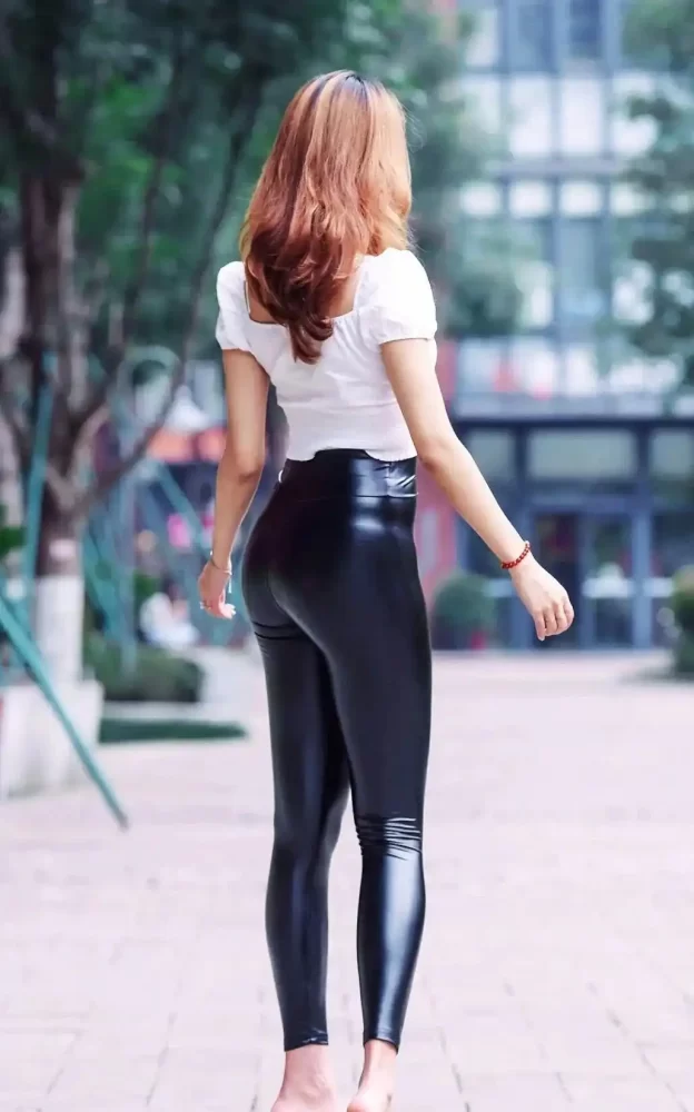 紧身皮裤时尚女人 J1940 605P1V-23.8GB插图3