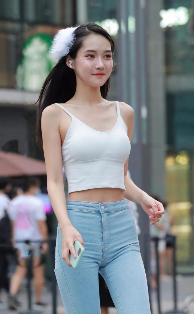 非常漂亮的牛仔裤女孩 J2144 98P1V-1.92GB-雅酷图