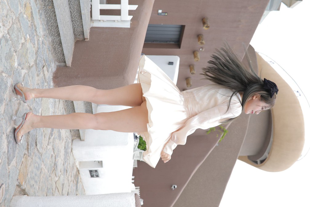 戴黑色蝴蝶结的长发女孩【369P】00027插图5