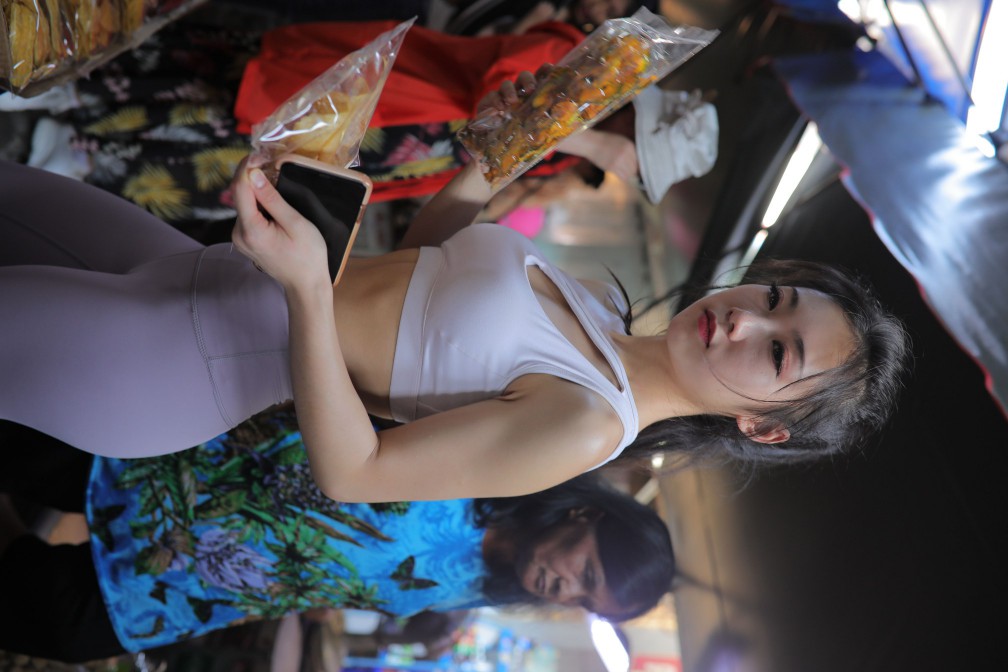 逛街的马尾辫瑜伽老师【556P】00016插图5