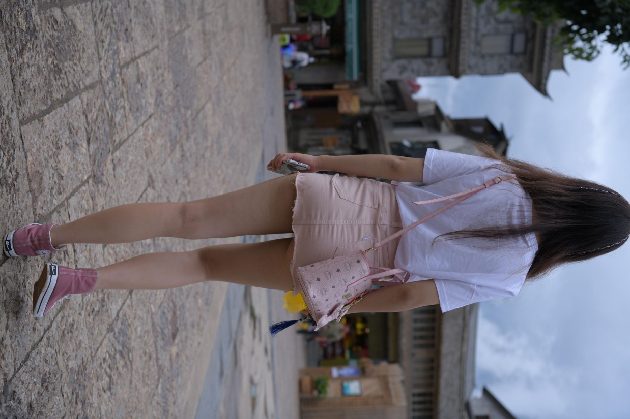 非常清纯甜美的短裙姑娘在逛街【458P】00052插图7