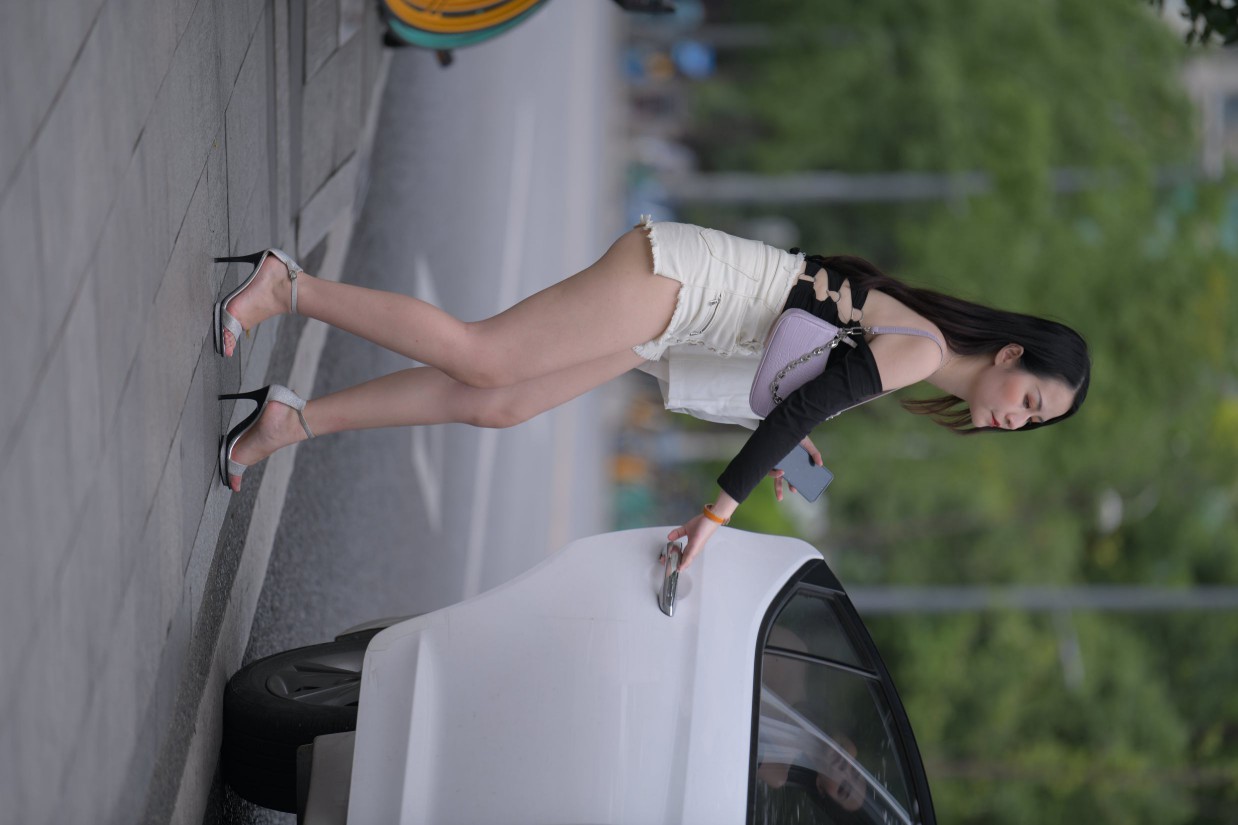 长发飘飘的白色热裤美丽女孩【49P】00029插图5