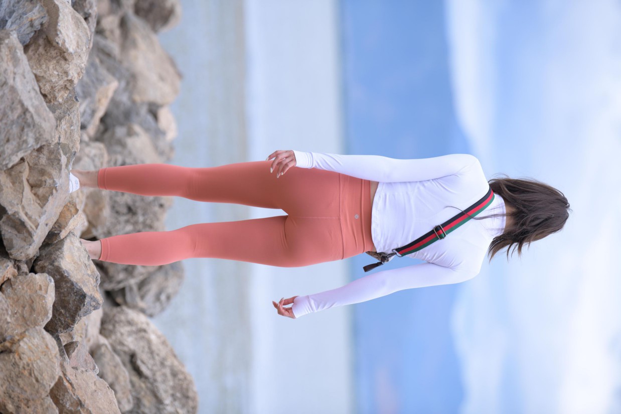 橙色瑜伽裤的高马尾姑娘【615P】00051插图5