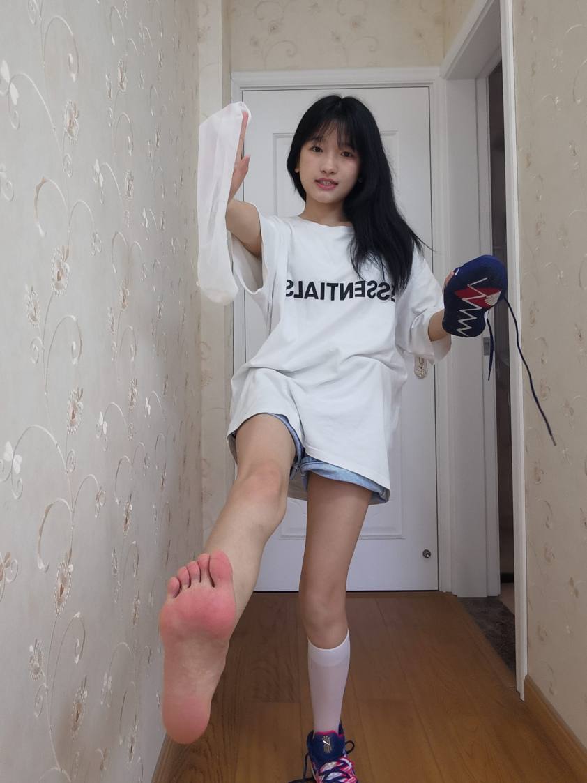 调皮的白袜女孩【149P】20017插图