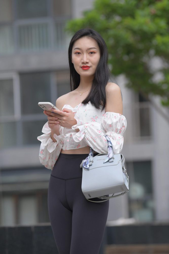 黑色瑜伽裤女孩J2212 740P1V-23.6GB插图3