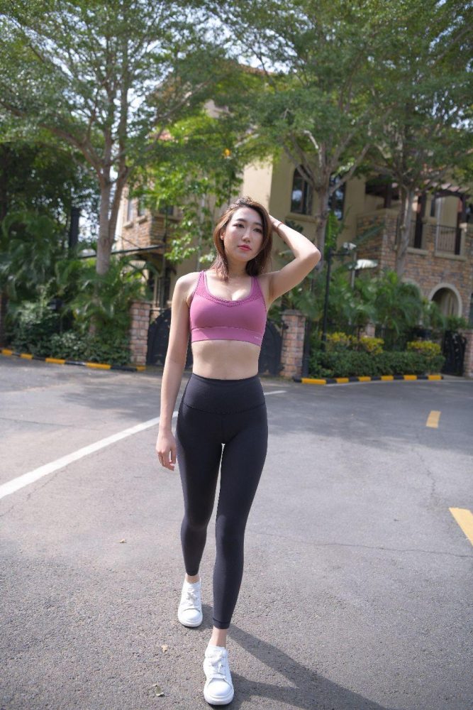 风情万种的瑜伽裤女人 J1531 375P5V-17.3GB-雅酷图