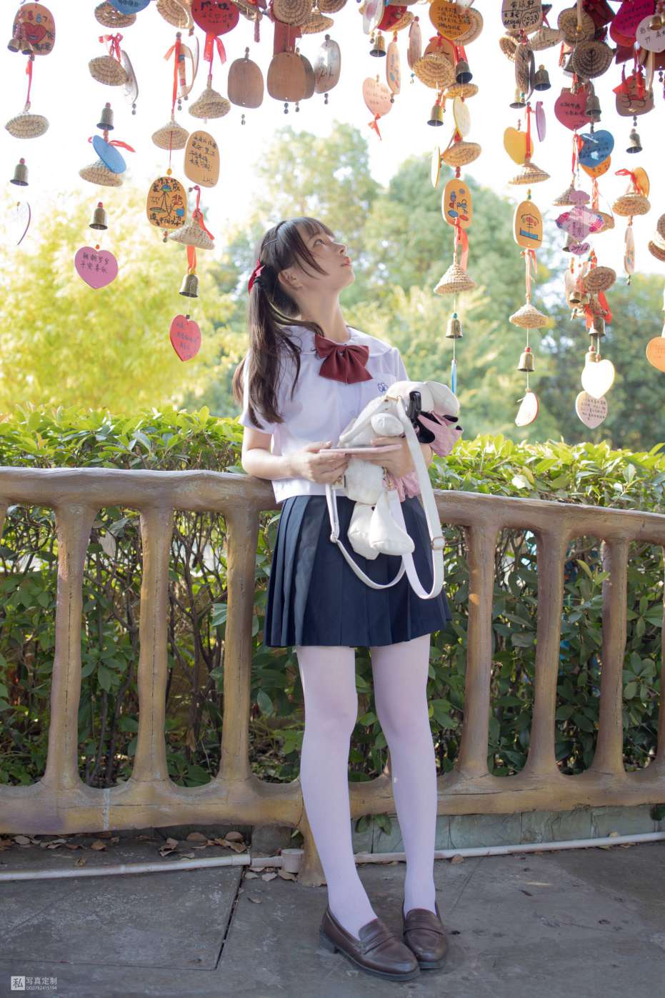 眼神好清澈的双马尾白丝女孩【75P】20019插图4